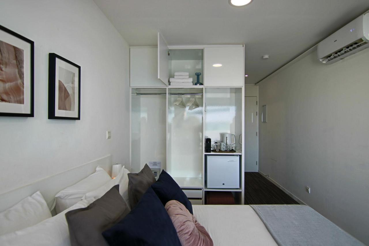 Phaedrus Living: Luxury Suite Nicosia 505 Buitenkant foto