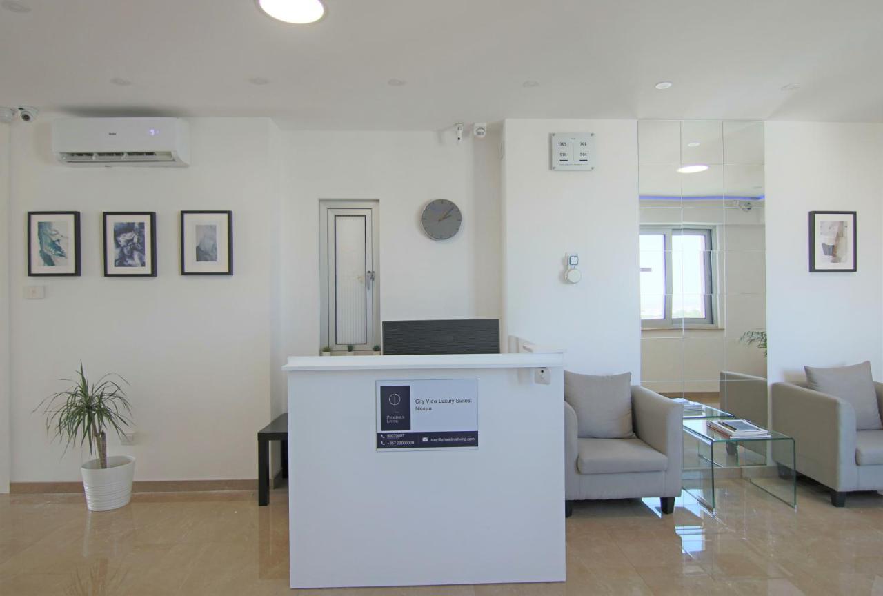 Phaedrus Living: Luxury Suite Nicosia 505 Buitenkant foto